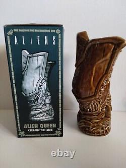 2019 Mondo Tiki ALIEN QUEEN Alamo Theatre Variant Brown Glaze Mug 25cm