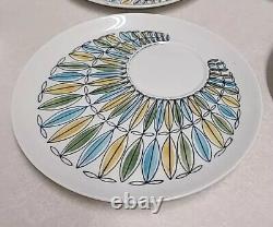 8 Piece Vintage ARABIA KORONA Corona Cup Saucer Set Hand Painted RARE BEAUTIFUL