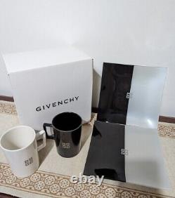 Givenchy Black And White Mug Set